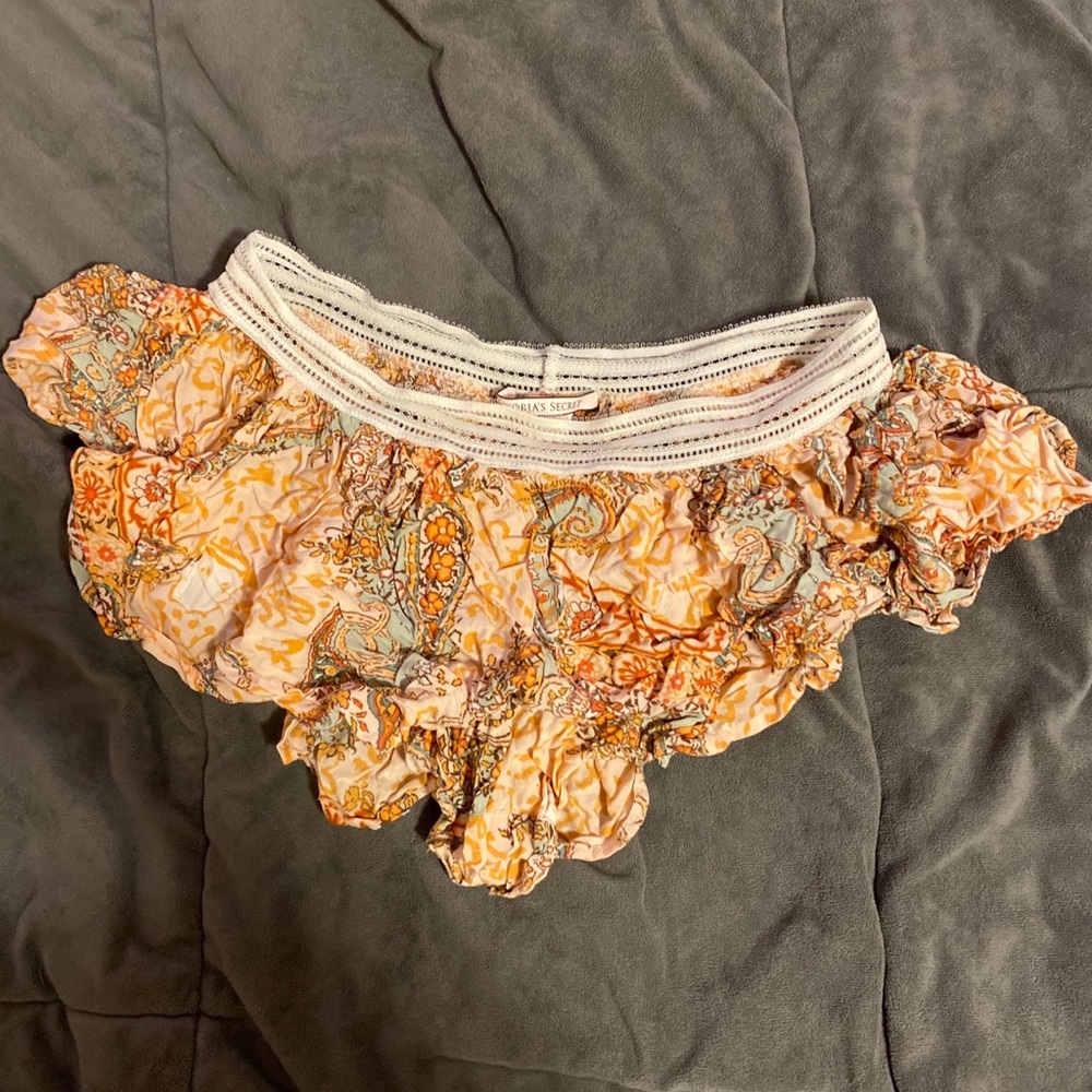 Sleep shorts
